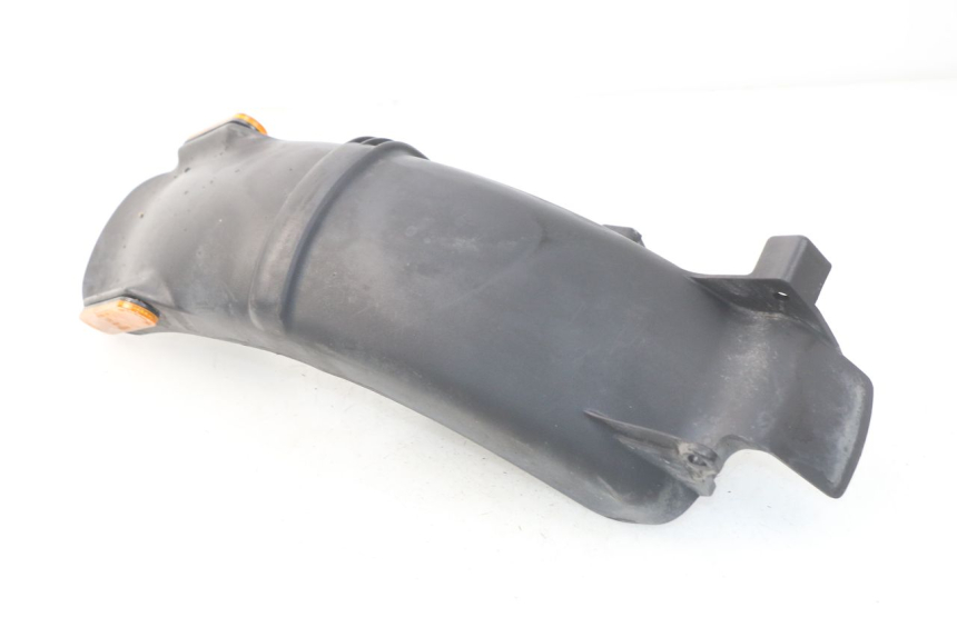 photo de GARDE BOUE ARRIERE PIAGGIO LIBERTY IGET 4T 50 (2015 - 2020) - Gros plan technique