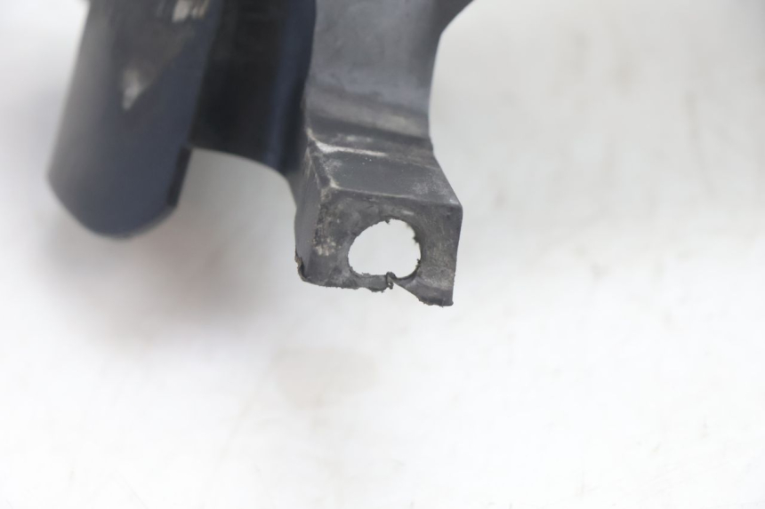 photo de GARDE BOUE ARRIERE PEUGEOT LUDIX ONE 50 (2004 - 2006) - Détail de la pièce
