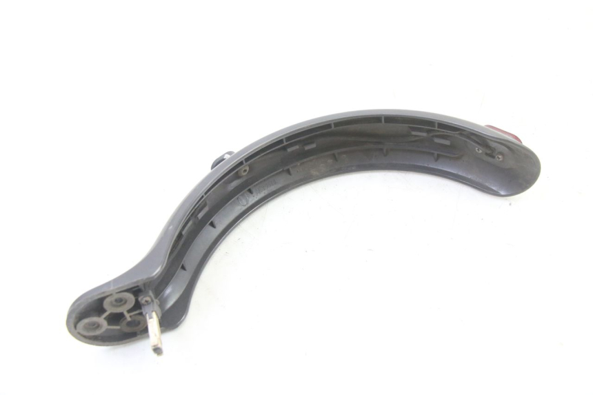 photo de GARDE BOUE ARRIERE XIAOMI MI PRO 2 1 - Gros plan technique