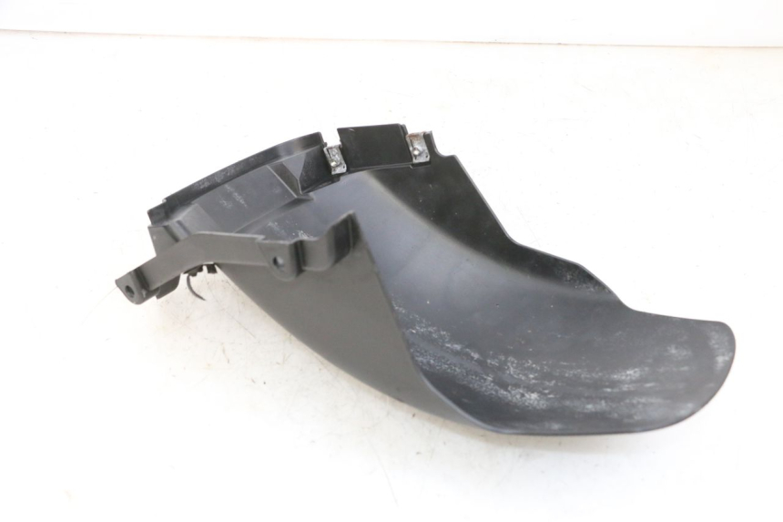 photo de GARDE BOUE ARRIERE PIAGGIO MP3 500 (2016 - 2018) - Détail de la pièce