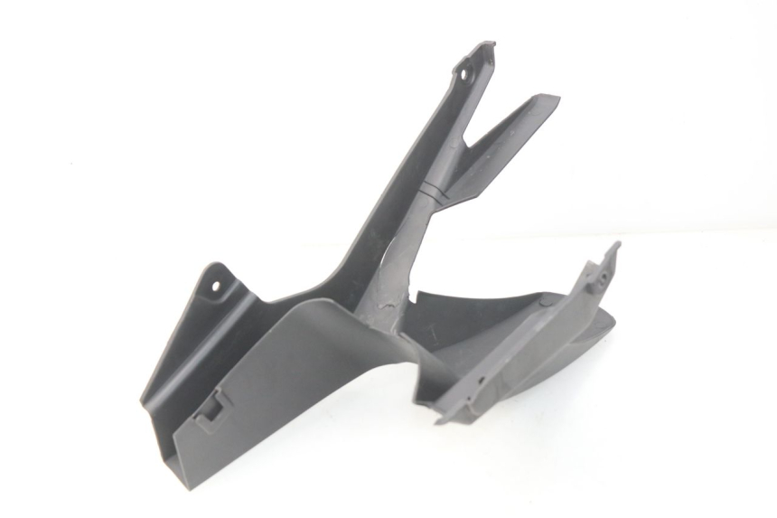 photo de GARDE BOUE ARRIERE YAMASAKI MSX 50 (2013 - 2022) - Autre angle de vue