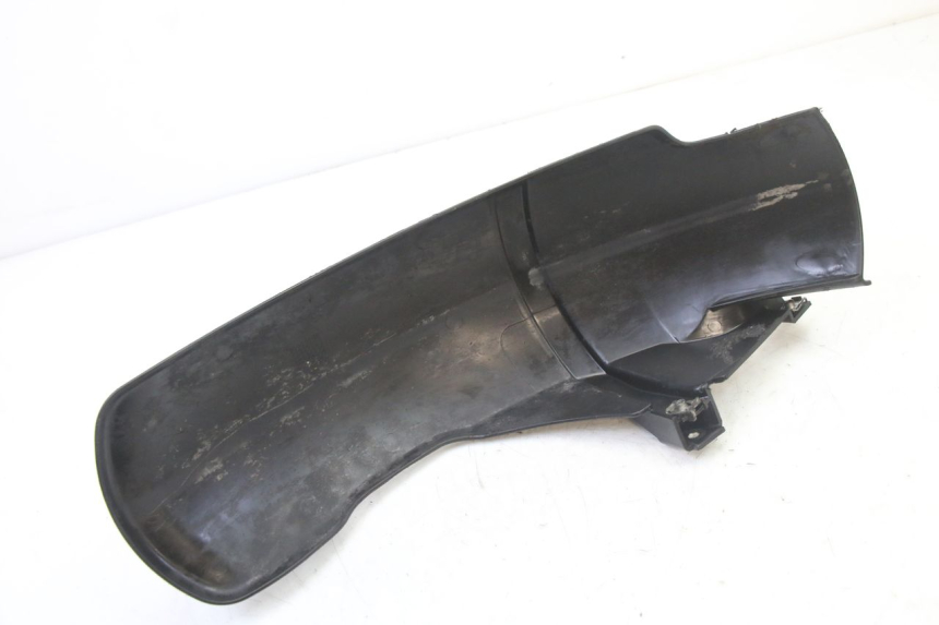 photo de GARDE BOUE ARRIERE PIAGGIO NEW TYPHOON 50 (2018 - 2021) - Gros plan technique