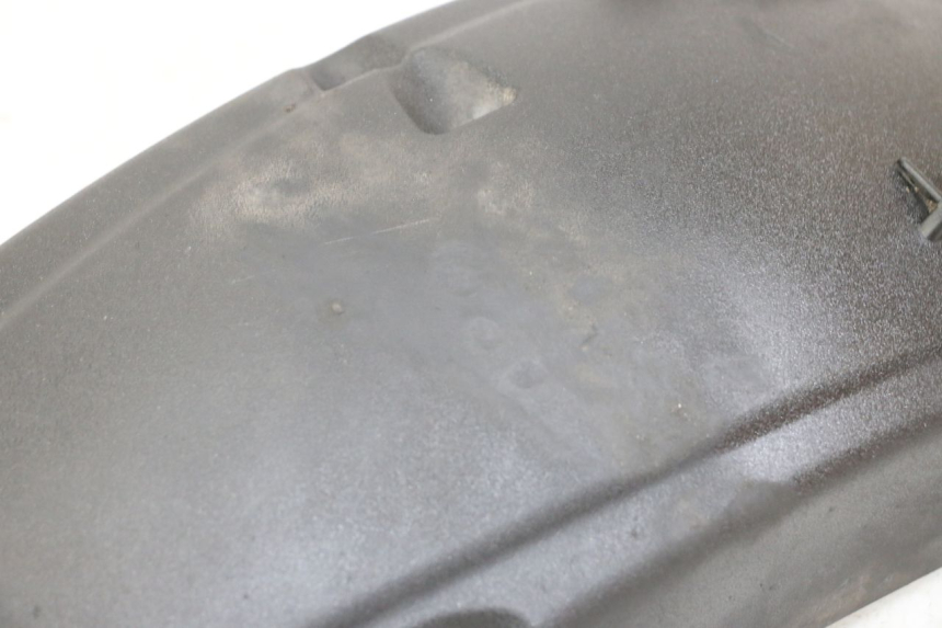 photo de GARDE BOUE ARRIERE PIAGGIO NEW TYPHOON 50 (2010 - 2017) - Zoom état d’usage