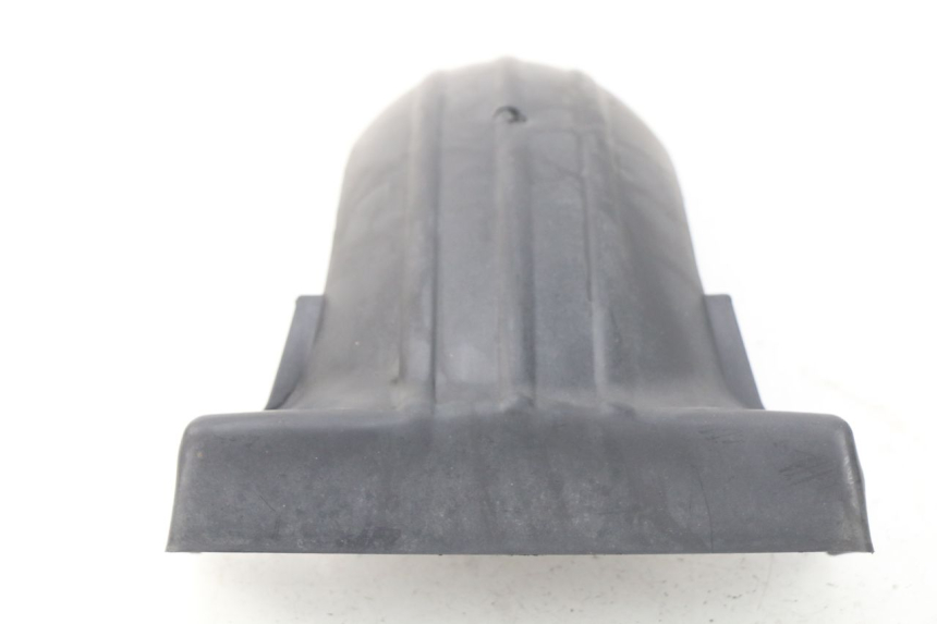 photo de GARDE BOUE ARRIERE RED ELECTRIC RED E PRO 1 (2017 - 2019) - Gros plan technique