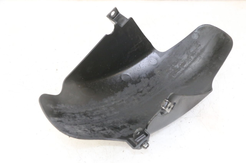 photo de GARDE BOUE ARRIERE PEUGEOT SATELIS 125 (2013 - 2018) - Détail de la pièce