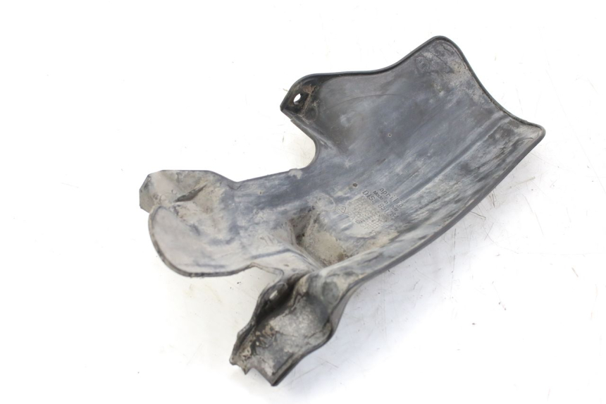 photo de GARDE BOUE ARRIERE APRILIA SCARABEO 100 (2003 - 2012) - Zoom état d’usage