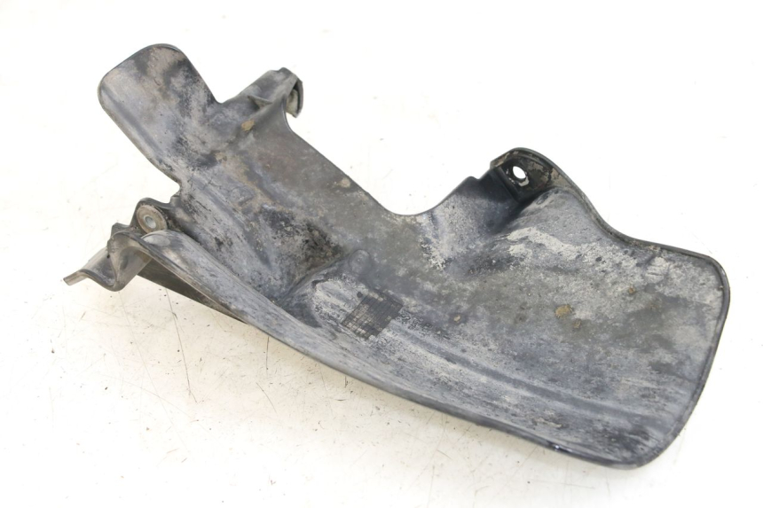 photo de GARDE BOUE ARRIERE APRILIA SCARABEO 100 (2003 - 2012) - Détail de la pièce