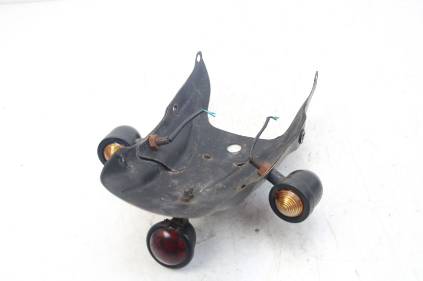 photo de GARDE BOUE ARRIERE YAMAHA SR 125 (1982 - 2003) - Vue d’ensemble