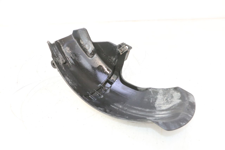 photo de GARDE BOUE ARRIERE PIAGGIO VESPA LX 2T 50 (2005 - 2013) - Zoom état d’usage