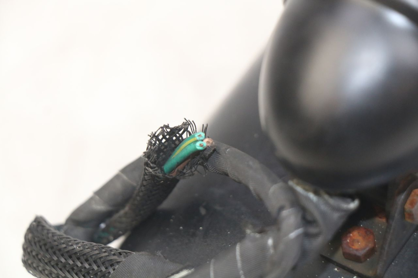 photo de GARDE BOUE ARRIERE DAELIM VL DAYSTAR 125 (2000 - 2011) - Gros plan technique