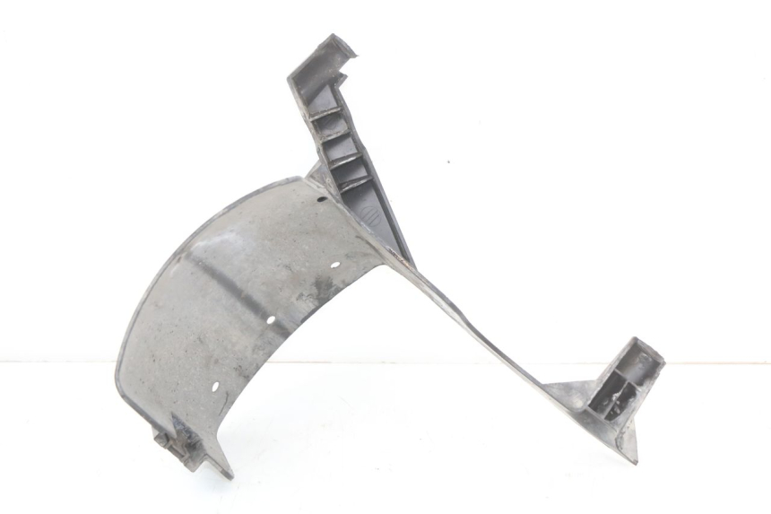 photo de GARDE BOUE ARRIERE YAMAHA XMAX X-MAX ABS 125 (2017 - 2020) - Gros plan technique