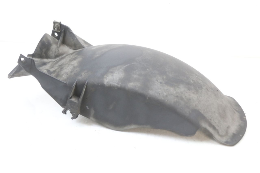 photo de GARDE BOUE ARRIERE PIAGGIO X10 125 (2012 - 2017) - Gros plan technique