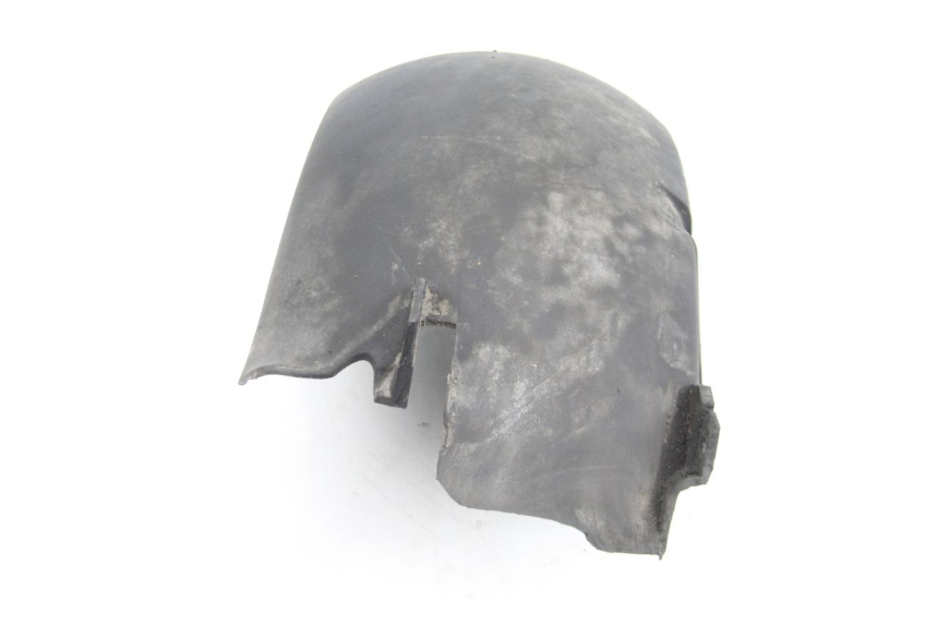 photo de GARDE BOUE ARRIERE PIAGGIO X9 EVOLUTION 125 (2003 - 2007) - Gros plan technique