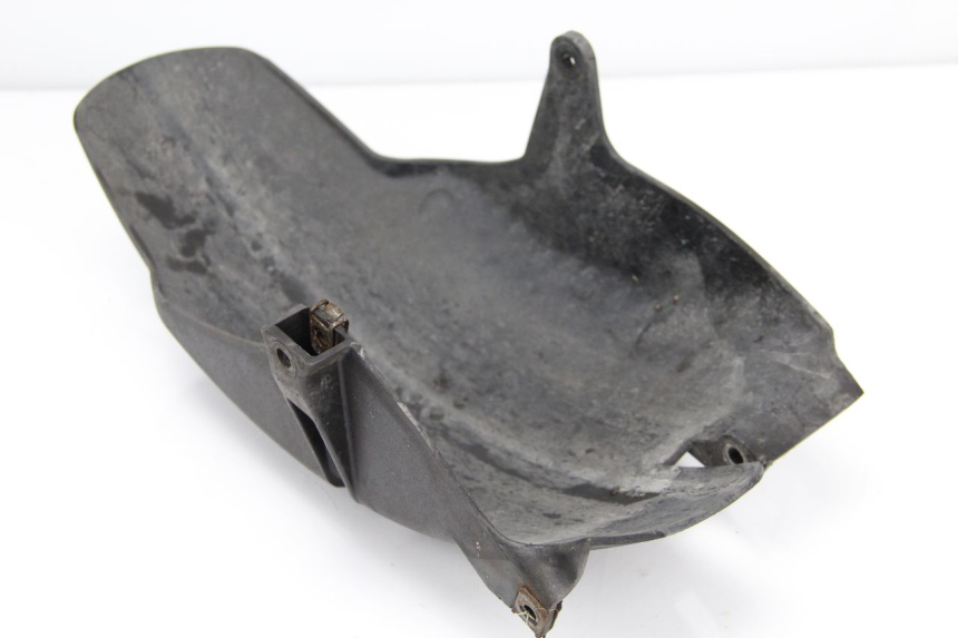 photo de GARDE BOUE ARRIERE PIAGGIO X9 125 (2000 - 2003) - Zoom état d’usage