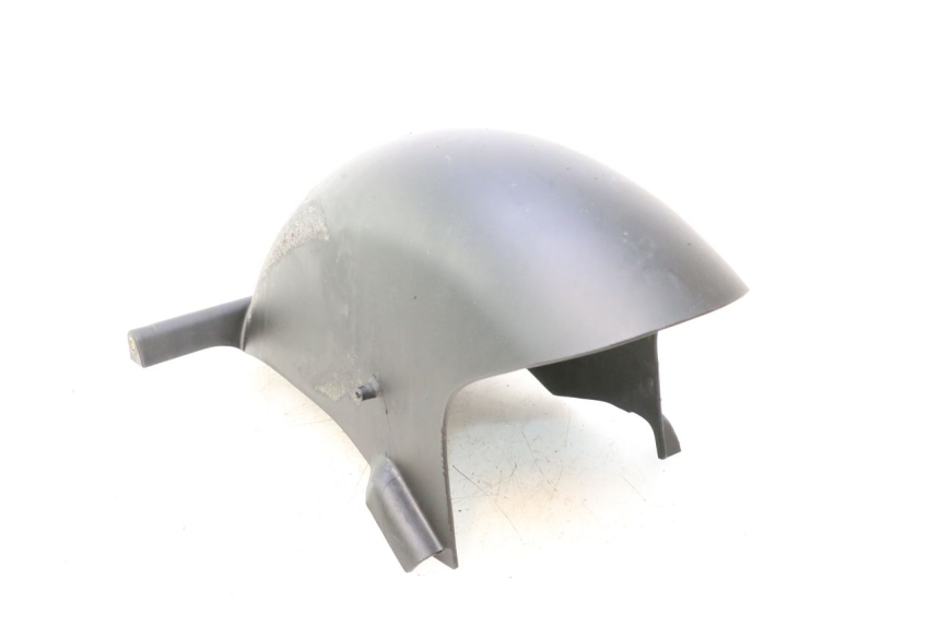 photo de GARDE BOUE ARRIERE YAMAHA YP MAJESTY 125 (1998 - 2001) - Gros plan technique