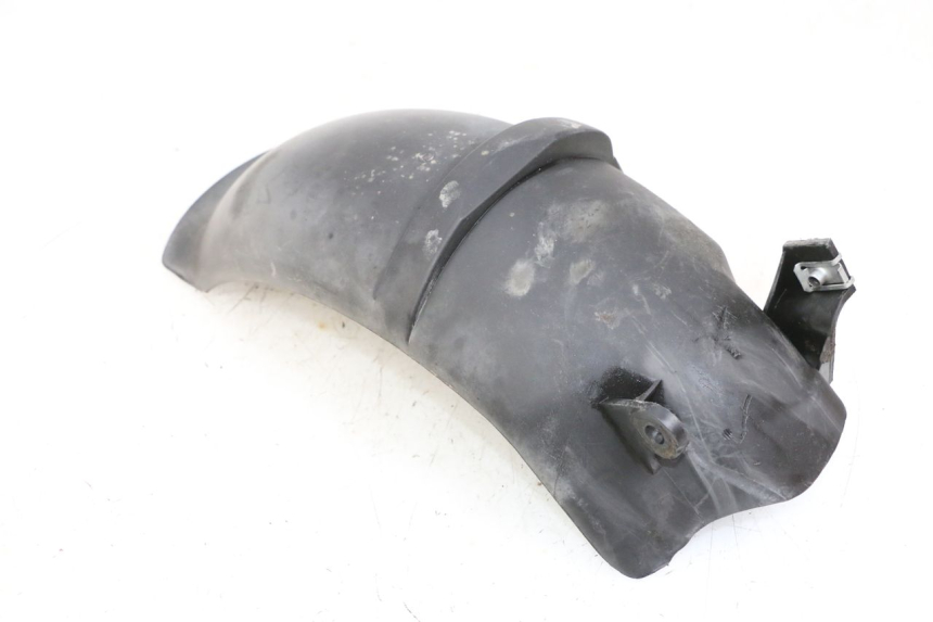 photo de GARDE BOUE ARRIERE PIAGGIO ZIP 2T 50 (2009 - 2019) - Gros plan technique