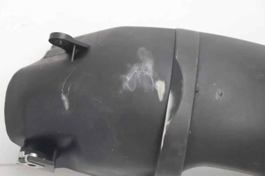 photo de GARDE BOUE ARRIERE PIAGGIO ZIP 2T 50 (2009 - 2019) - Zoom état d’usage