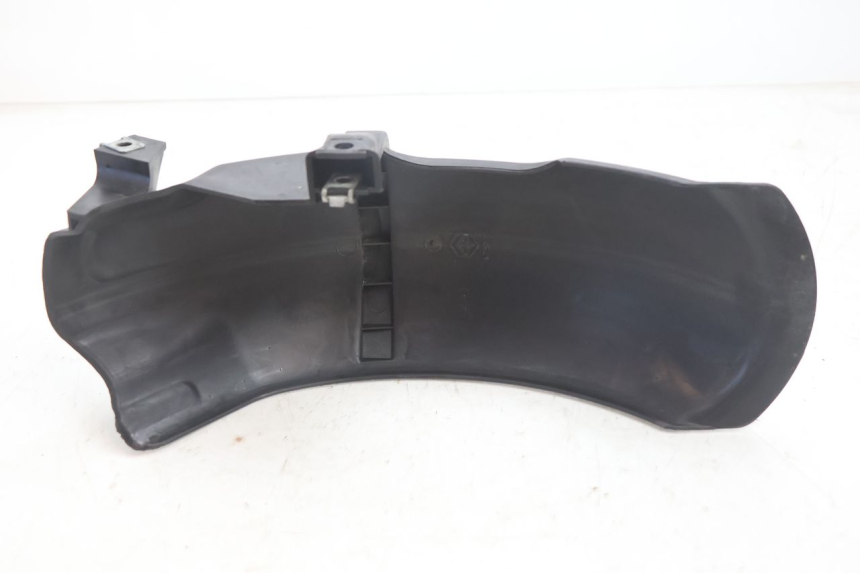 photo de GARDE BOUE ARRIERE PIAGGIO ZIP 2T 50 (2009 - 2019) - Points de fixation