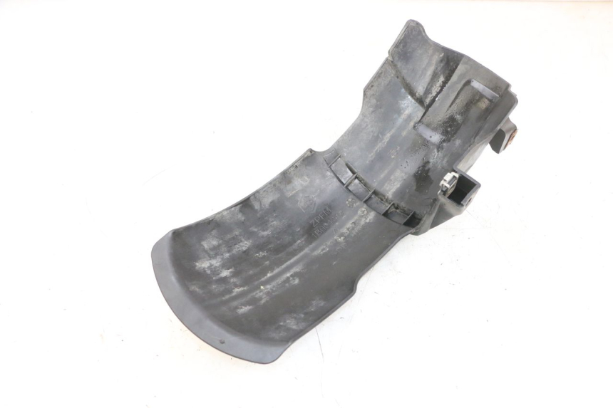 photo de GARDE BOUE ARRIERE PIAGGIO ZIP 4T 50 (2018 - 2020) - Détail de la pièce