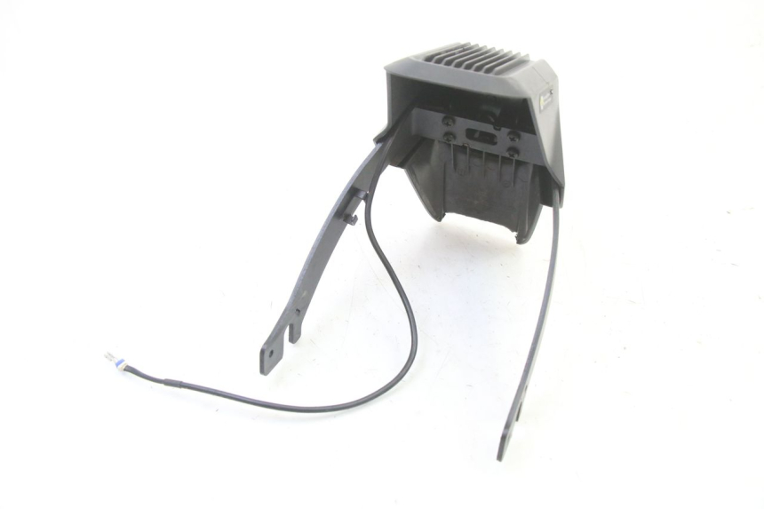 photo de GARDE BOUE ARRIERE SEGWAY NINEBOT ZT3 PRO 1 - Points de fixation