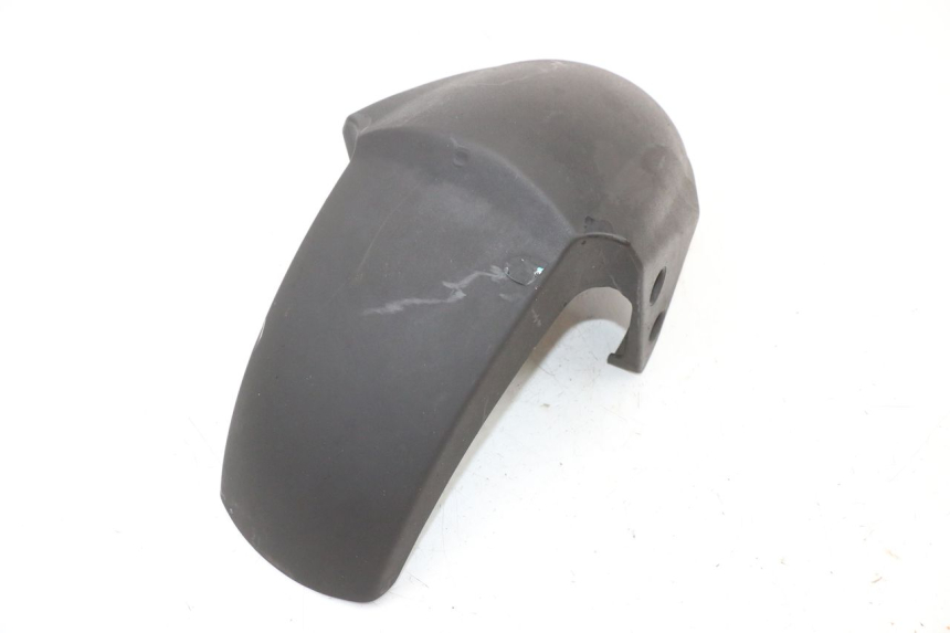 photo de GARDE BOUE AVANT KYMCO AGILITY FR 2T 50 (2012 - 2017) - Gros plan technique