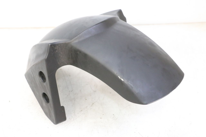 photo de GARDE BOUE AVANT KYMCO AGILITY NAKED RENOUVO 2T 50 (2011 - 2018) - Gros plan technique