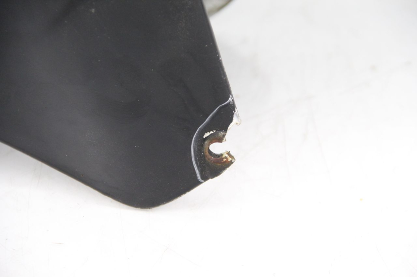 photo de GARDE BOUE AVANT HONDA CBR F SC21 1000 (1986 - 1992) - Zoom état d’usage