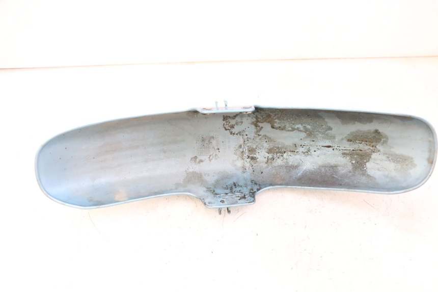 photo de GARDE BOUE AVANT APRILIA CLASSIC 125 (1995 - 2001) - Détail de la pièce