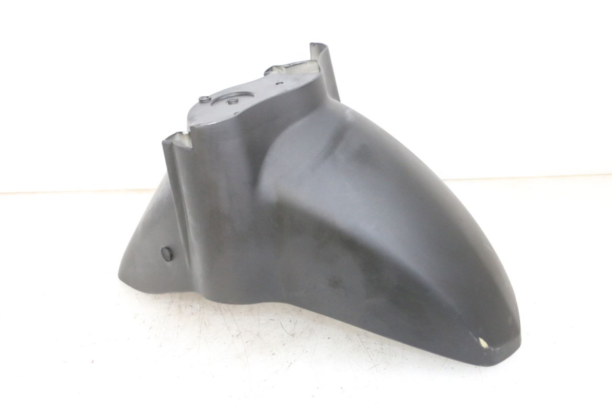 photo de GARDE BOUE AVANT BTC FELICE SPORT 50 - Gros plan technique