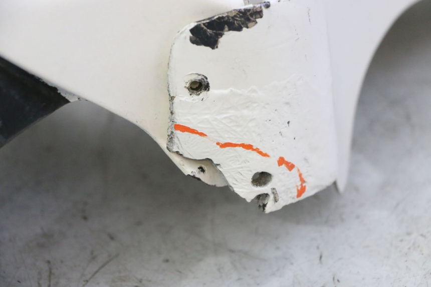 photo de GARDE BOUE AVANT YAMAHA FJ 36Y 1100 (1984 - 1985) - Aperçu profil