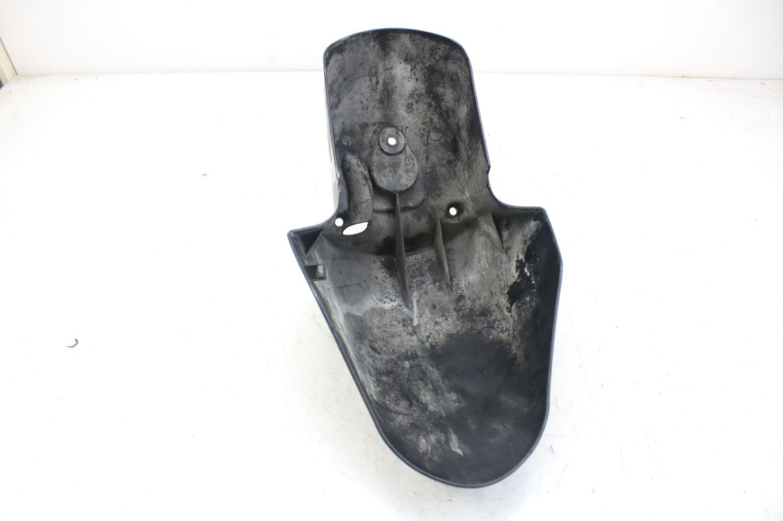 photo de GARDE BOUE AVANT PIAGGIO FLY 4T 50 (2013 - 2017) - Zoom état d’usage