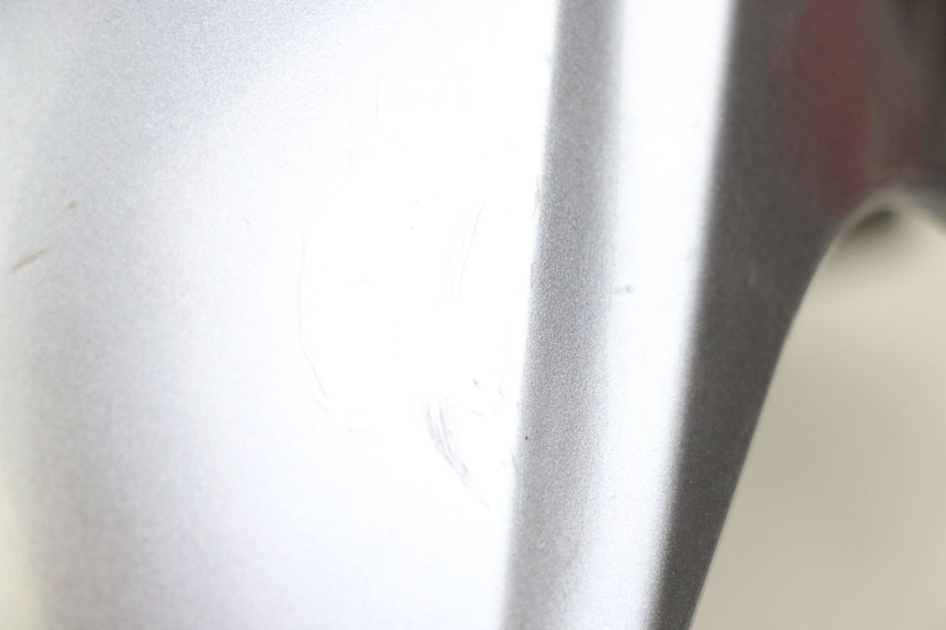 photo de GARDE BOUE AVANT SYM JOYMAX 125 (2010 - 2017) - Détail de la pièce