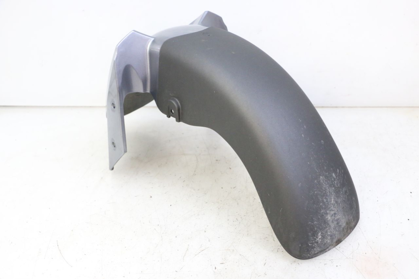 photo de GARDE BOUE AVANT SYM JOYMAX 125 (2010 - 2017) - Autre angle de vue