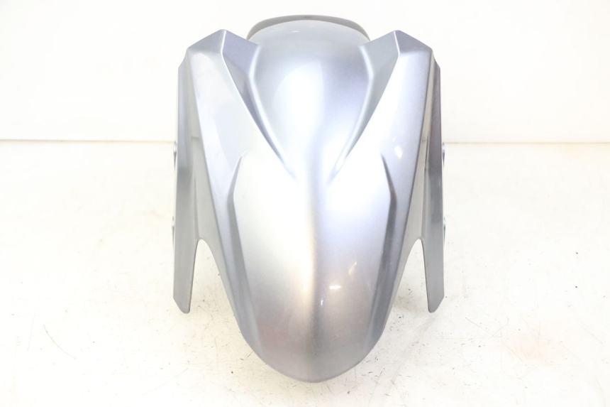 photo de GARDE BOUE AVANT SYM JOYMAX 125 (2010 - 2017) - Points de fixation