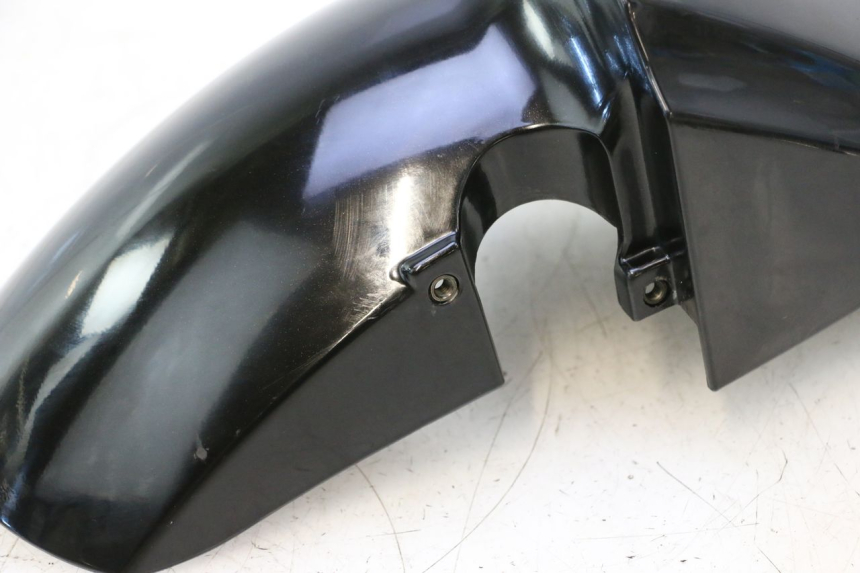 photo de GARDE BOUE AVANT PEUGEOT KISBEE 2T 50 (2010 - 2017) - Points de fixation