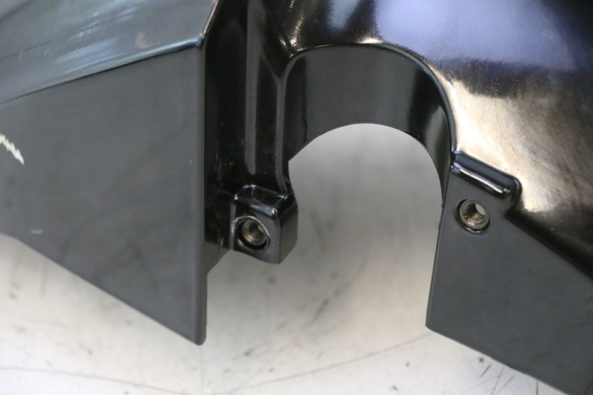 photo de GARDE BOUE AVANT PEUGEOT KISBEE 2T 50 (2010 - 2017) - Marquages et références