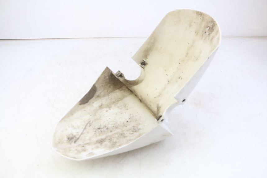 photo de GARDE BOUE AVANT PEUGEOT KISBEE 4T 50 (2010 - 2017) - Détail de la pièce