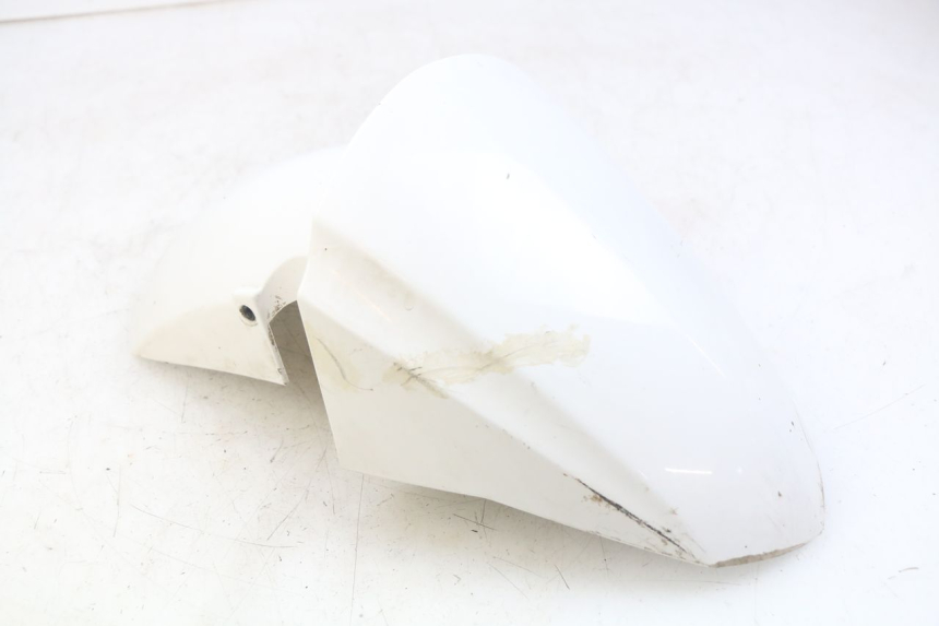 photo de GARDE BOUE AVANT PEUGEOT KISBEE 4T 50 (2010 - 2017) - Gros plan technique