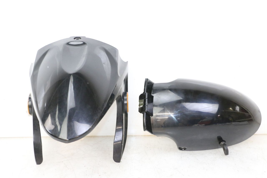 photo de GARDE BOUE AVANT LONGJIA SHARPY 125 (2020 - 2024) - Vue principale