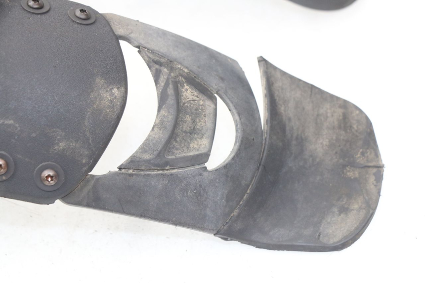 photo de GARDE BOUE AVANT PIAGGIO MP3 LT 400 (2007 - 2012) - Pièce contrôlée