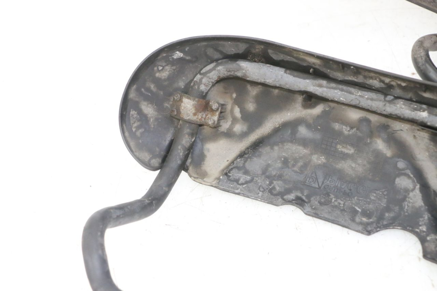 photo de GARDE BOUE AVANT PIAGGIO MP3 LT 300 (2010 - 2016) - Zoom état d’usage