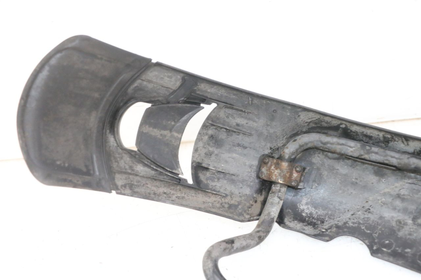 photo de GARDE BOUE AVANT PIAGGIO MP3 LT 300 (2010 - 2016) - Autre angle de vue