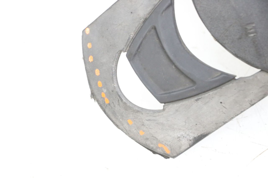 photo de GARDE BOUE AVANT PIAGGIO MP3 LT 300 (2010 - 2016) - Détails caractéristiques