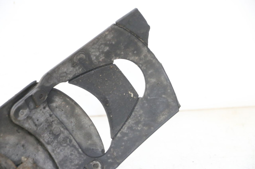 photo de GARDE BOUE AVANT PIAGGIO MP3 LT 300 (2010 - 2016) - Zoom état d’usage