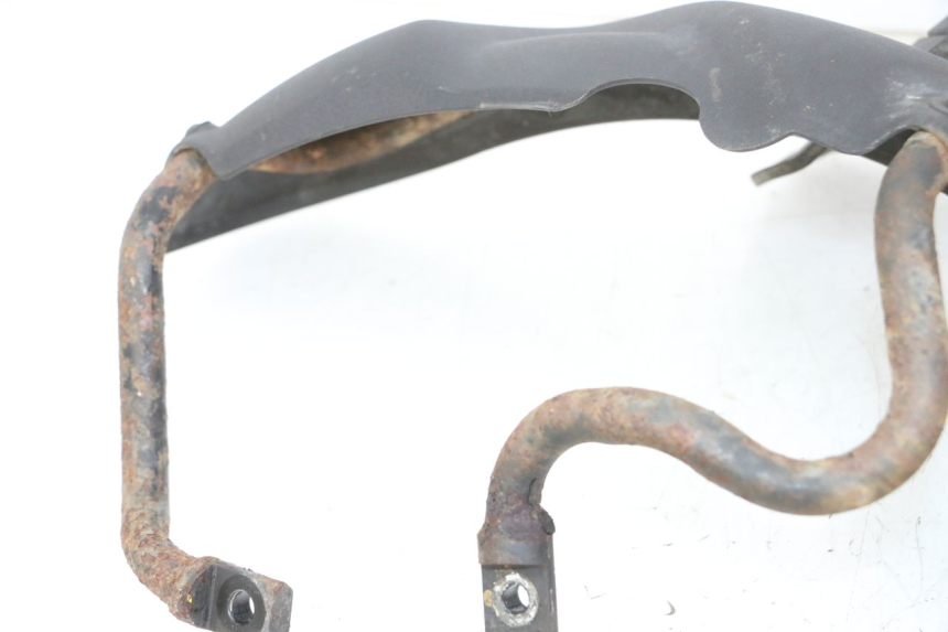 photo de GARDE BOUE AVANT PIAGGIO MP3 RL 250 (2006 - 2010) - État de surface