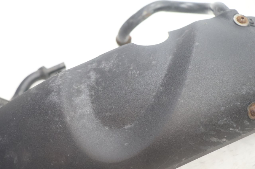 photo de GARDE BOUE AVANT PIAGGIO MP3 125 (2006 - 2014) - Zoom état d’usage