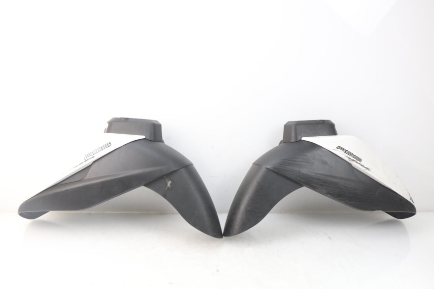 photo de GARDE BOUE AVANT MBK MW TRYPTIK 125 (2017 - 2022) - Détail de la pièce