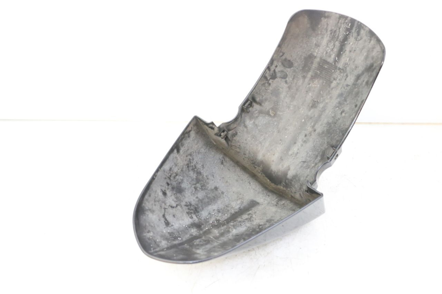 photo de GARDE BOUE AVANT PEUGEOT VIVACITY 125 (2010 - 2017) - Autre angle de vue