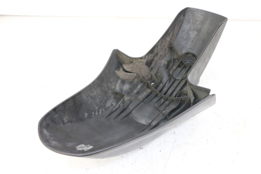 photo de GARDE BOUE AVANT PIAGGIO LIBERTY IGET 4T 50 (2021 - 2025) - Autre angle de vue