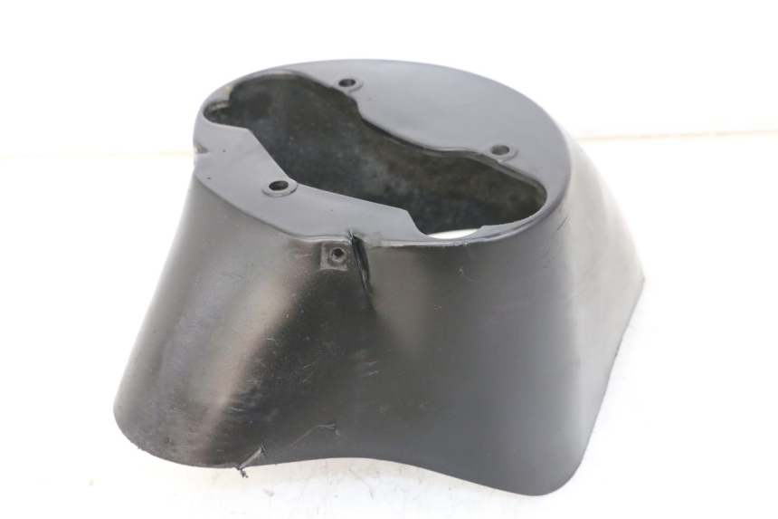 photo de GARDE BOUE AVANT PIAGGIO ZIP 4T 50 (2018 - 2020) - Zoom état d’usage